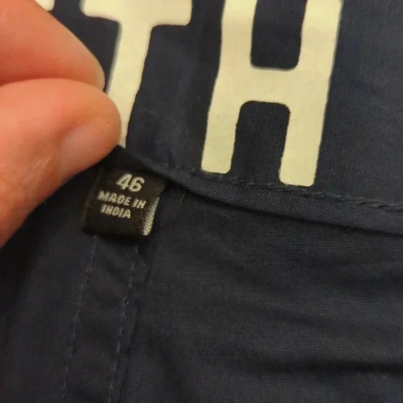 KENNETH Cole men's tech navy shorts - Picture 8 of 12